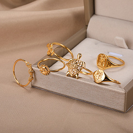 Unique Animal Rings in 18K Gold - Bee, Turtle, Sun & Abstract Designs
