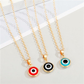 Fashionable Evil Eye Pendant Necklace with Unique Border for Women