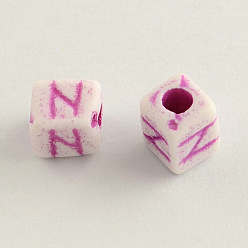 Couleur Mélangete Perles acryliques à trou horizontal de style artisanal, cube initial, mélange de lettres, couleur mixte, 6x6x6mm, Trou: 3.5mm, environ2500 pcs / 500 g
