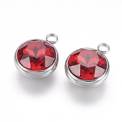 Rouge K 9 pendentifs en strass de verre, charmes de naissance de juillet, avec 304 accessoires en acier inoxydable, plat rond, rouge, 18x14x9mm, Trou: 2.5mm