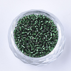 Vert Foncé Perles cylindriques en verre, Perles de rocaille, Argenté, trou rond, vert foncé, 1.5~2x1~2mm, Trou: 0.8mm, environ 8000 pcs / sachet , environ 85~95 g /sachet 