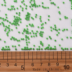 Light Green 11/0 Grade A Round Glass Seed Beads, Baking Paint, Light Green, 2.3x1.5mm, Hole: 1mm, about 48500pcs/pound