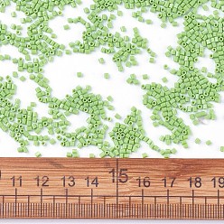 Vert Jaune Perles de verre mgb matsuno, perles de rocaille japonais, 11/0 perles de rocaille en verre trou rond opaque, deux coupe, hexagone, vert jaune, 2x2x2mm, trou: 0.8mm, à propos de 44000pcs / sac, 450g / bag