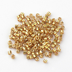 Verge D'or Perles de bugle de verre plaqué, verge d'or, 1~2x1.5~2mm, trou: 0.5 mm, sur 100 g / sac