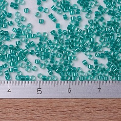(DB0904) Сверкающий Хрустальный с Аква-зеленой Линией Бусины miyuki delica, цилиндр, японский бисер, 11/0, (db 0904) сверкающий кристалл цвета морской волны, 1.3x1.6 мм, отверстия: 0.8 мм, около 20000 шт / мешок, 100 г / мешок