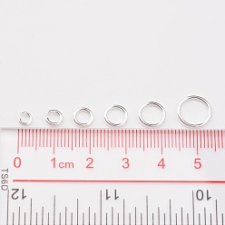 Argent 1600 anneaux de saut ouverts en fer, connecteurs métalliques pour la fabrication de bijoux et accessoires de porte-clés, couleur argent plaqué, Jauge 18~21, 4~10x0.7~1mm, diamètre intérieur: 2.6~8 mm, environ 1600 pcs / boîte