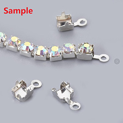 Siam Chaînes de strass en laiton , avec bobine, chaîne de tasse de rhinestone, Environ 2880 pcs strass / paquet, Grade a, couleur argent plaqué, siam, 2 mm, environ 10 mètres / rouleau