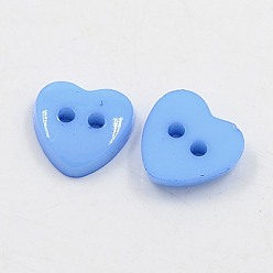 Bleu Bleuet Boutons acryliques de coeur , boutons de couture en plastique pour la conception de costumes, 2-trou, teint, bleuet, 12x12x3mm, Trou: 1mm