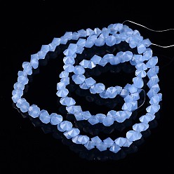 Bleu Bleuet Forme de diamant rangées de perles de jade imitation de verre, bleuet, 4x4mm, Trou: 0.5mm, Environ 150 pcs/chapelet, 12.9 pouce