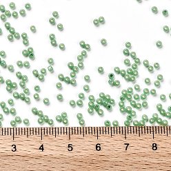 (2103) Silver Lined Lime Toho perles de rocaille rondes, perles de rocaille japonais, (2103) citron vert doublé d'argent, 11/0, 2.2mm, Trou: 0.8mm, environ5555 pcs / 50 g