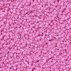 (DB1371) Teinté Opaque Œillet Rose Perles miyuki delica, cylindre, perles de rocaille japonais, 11/0, (db 1371) rose oeillet opaque teint, 1.3x1.6mm, trou: 0.8 mm, sur 2000 pcs / bouteille, 10 g / bouteille