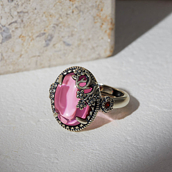 Pink Anneaux ajustables en argent sterling shegrace 925, avec aaa grade zircone cubique, ovale avec des fleurs, argent antique, rose, nous taille 9, diamètre intérieur: 19 mm