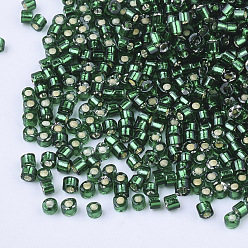 Vert Foncé Perles cylindriques en verre, Perles de rocaille, Argenté, trou rond, vert foncé, 1.5~2x1~2mm, Trou: 0.8mm, environ 8000 pcs / sachet , environ 85~95 g /sachet 