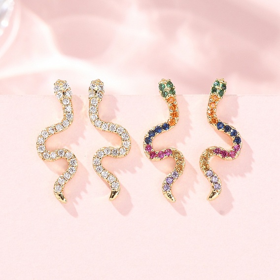 Latón micro pavimenta zirconia cúbica aretes, serpiente, real 18 k chapado en oro, sin plomo y cadmio, larga duración plateado, chapado en rack