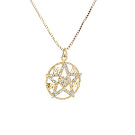 Sparkling White Zircon MOM Heart Pentagram Circle Necklace in 18k Gold for Women