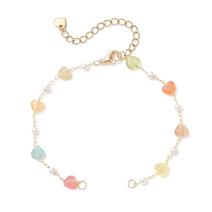 Изготовление браслета из латунной цепочки с разноцветными бусинами в форме кошачьего глаза и пластиковыми жемчужинами