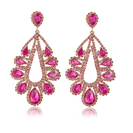 Серьги-гвоздики из латуни с каплевидной формой и стразами