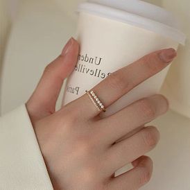 Fashionable Adjustable Pearl Ring - Cute, Versatile, Delicate Ring for Women.