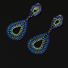 Fashionable Green Diamond Stud Earrings - Elegant and Affordable