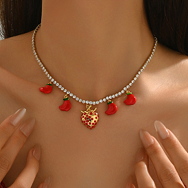 Дизайн в форме сердца латунный прозрачный кубический цирконий теннисная цепочка клубника банан кулон нагрудник ожерелья для женщин, золотые