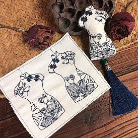  Embroidered cheongsam sachet fabric embroidery purse pendant cheongsam sachet embroidery piece