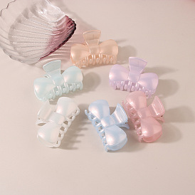 Chic and Elegant Butterfly Bow Hair Clip for Women - Pearl Shine Princess Headwear Accessory