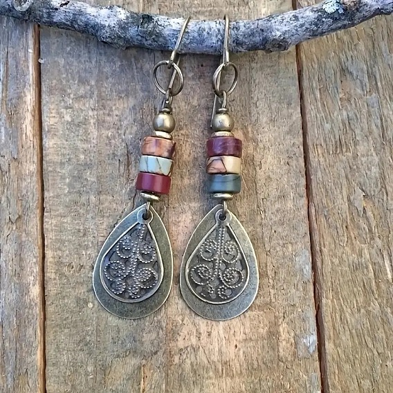 Серьги-подвески из натурального амазонита в форме капли