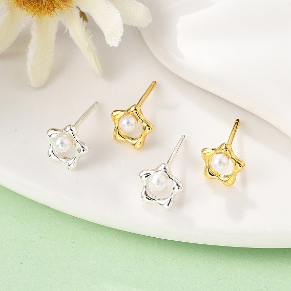 925 стерлингового серебра серьги стержня, с пластиковой имитационной жемчужиной, цветок