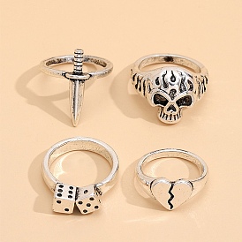 4 piezas de anillos de aleación, cráneo con corazón