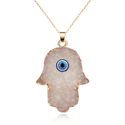 Unique Resin Pendant Palm Eye Necklace for Men and Women - Fashionable and Minimalistic Jewelry