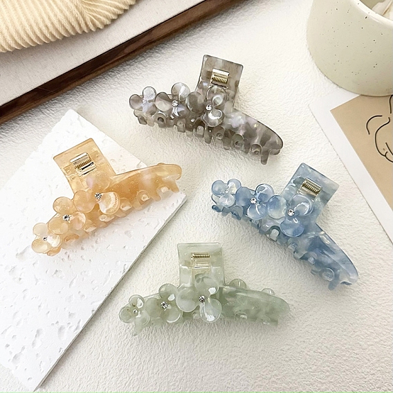 Заколки-клочья из ацетата целлюлозы с кристаллами и стразами, цветок