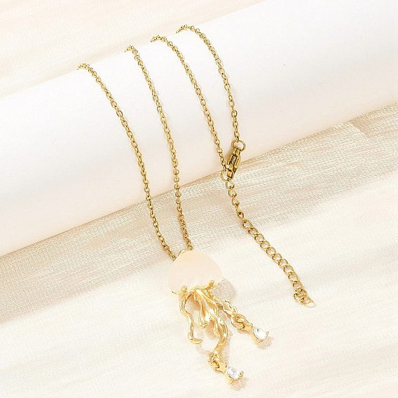 Женские кулоны из сплава, кристаллов и стразов, а также подвески в виде медуз из смолы.