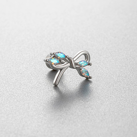 316L boucles d'oreilles cartilage en acier inoxydable chirurgical pavées de zircones cubiques de couleur bleu ciel clair, couleur inox