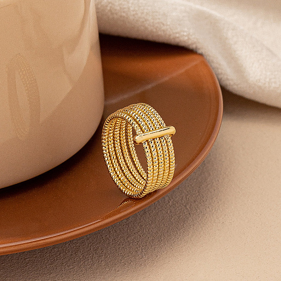 Кольца из сплава для женщин