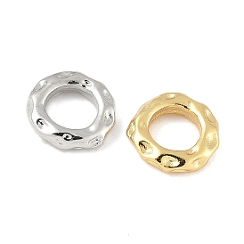 Латунные бусины, чеканное кольцо