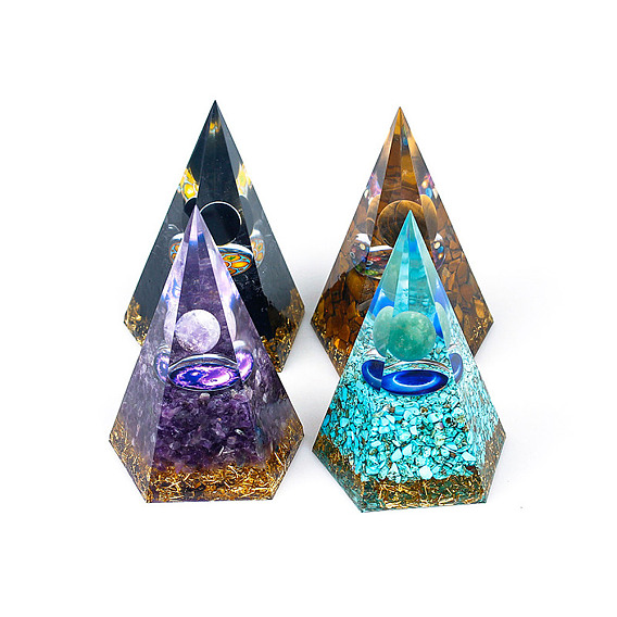 Украшение дисплея пирамиды из смолы, с кусочками драгоценных камней внутри статуй для украшения рабочего стола домашнего офиса