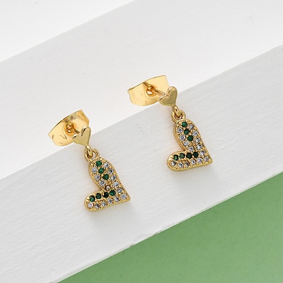 Серьги-гвоздики в форме сердца с микропаве из кубических цирконий из латуни