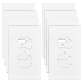 8 устанавливает заглушку для розетки из АБС-пластика, прямоугольные, с винтами