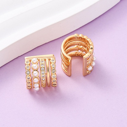 Многослойные серьги-каффы в форме буквы С из латуни с микропаве из прозрачных кубических цирконий, с абс пластмассовой имитационной жемчужиной