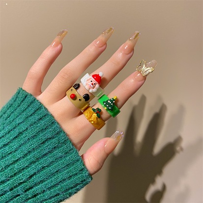Cute Cartoon Resin Ring - Fashionable and Personalized Christmas Santa Claus Tree Reindeer.