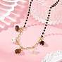 Halsketten mit Edelsteinsplittern, Quasten, Messing, Emaille und Perlen, golden