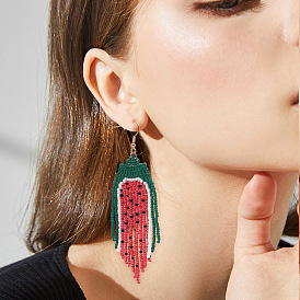 Серьги-подвески из бисера ручной работы в виде арбуза