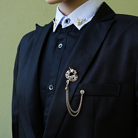 British-style metal dragon accessory chain badge - fashion alloy inlaid diamond brooch design.
