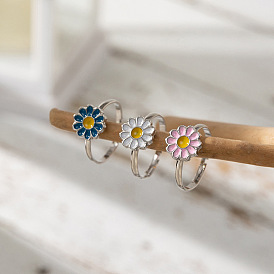 Adjustable Daisy Flower Open Ring - Chic Design for Women's Fashion, Finger Ring.