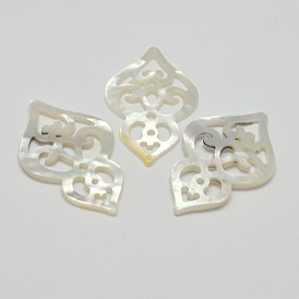 Natural Mother of Pearl Shell Pendants, Flower, 38.5x24x2mm, Hole: 4x1.5mm