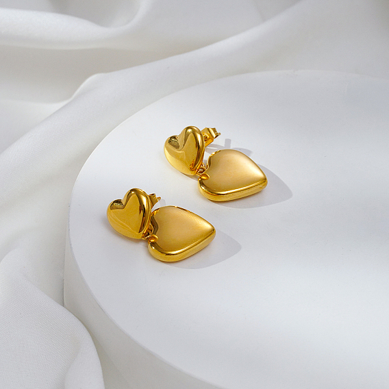 Стильные серьги-гвоздики в форме сердца из нержавеющей стали