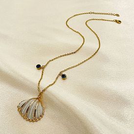 Resort style sweet and fashionable gold edge shell zircon pendant necklace ocean style series high-end clavicle chain