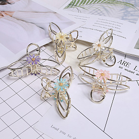 Chic Hair Clip for Women - Clover Daisy Large Hairpin, Elegant Summer Style