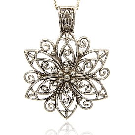 Тибетский стиль сплава цветок большой подвески, для ожерелье дизайна, 65.5x48x1 мм, отверстие : 11x8 мм