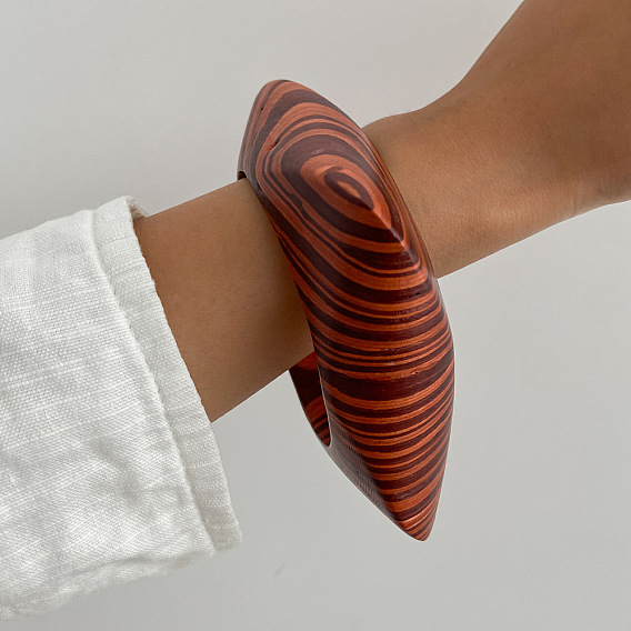 Браслеты из цельного дерева для женщин